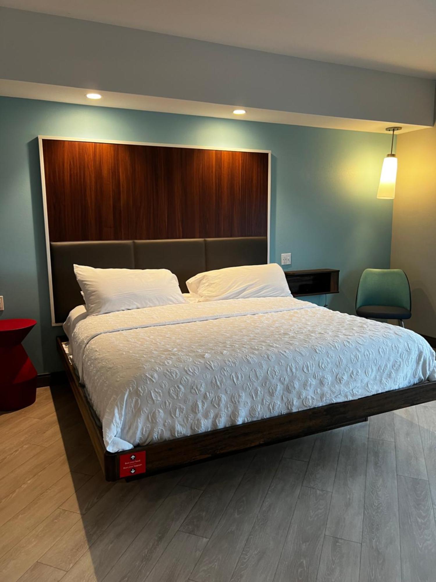 Hotel Tru By Hilton Lancaster East à Smoketown  Extérieur photo